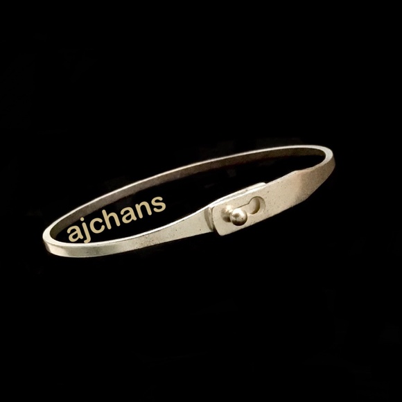 NEW Madewell Delicate Glider Bangle Bracelet - Picture 1 of 3